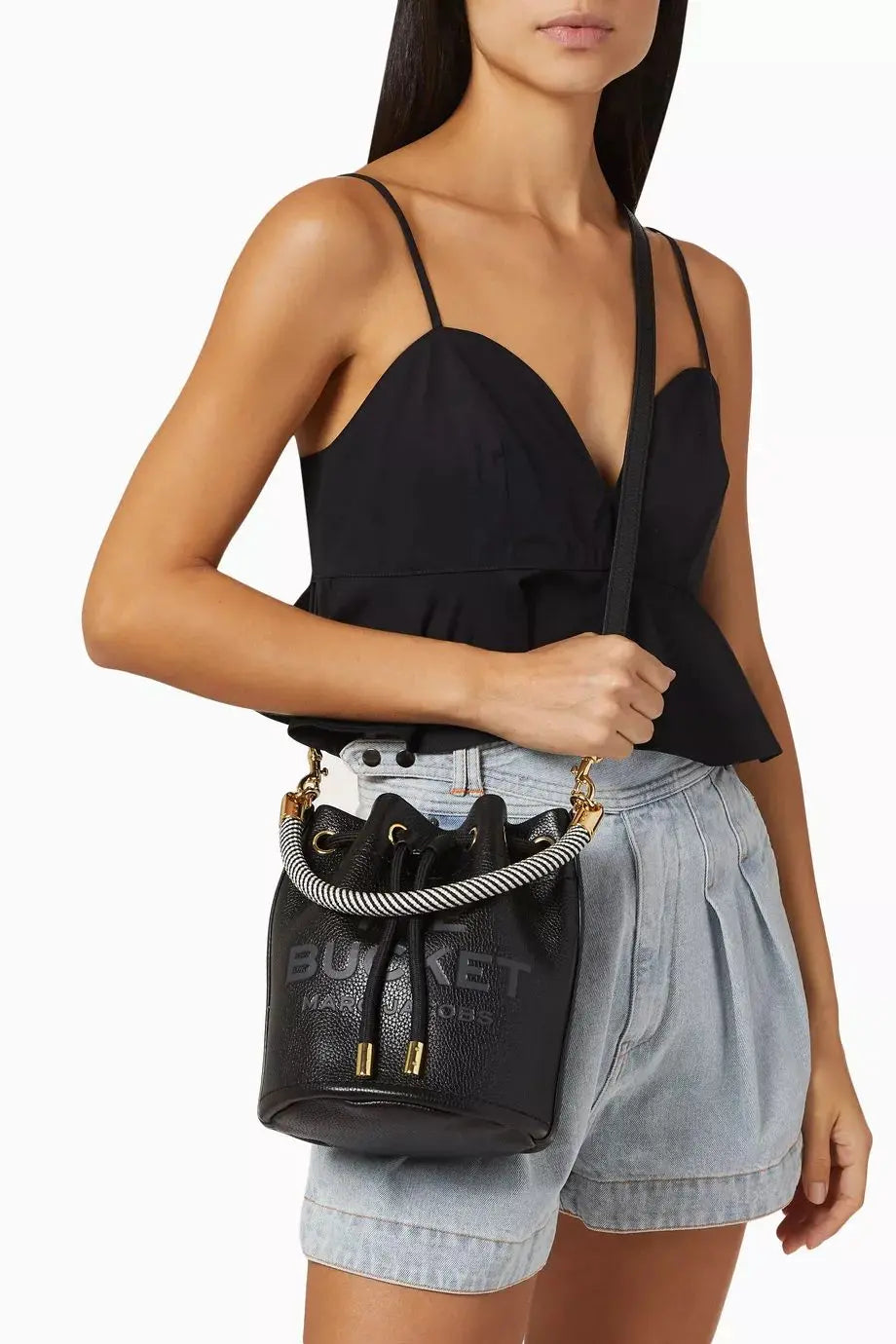 The Bucket negra, Marc Jacobs.
