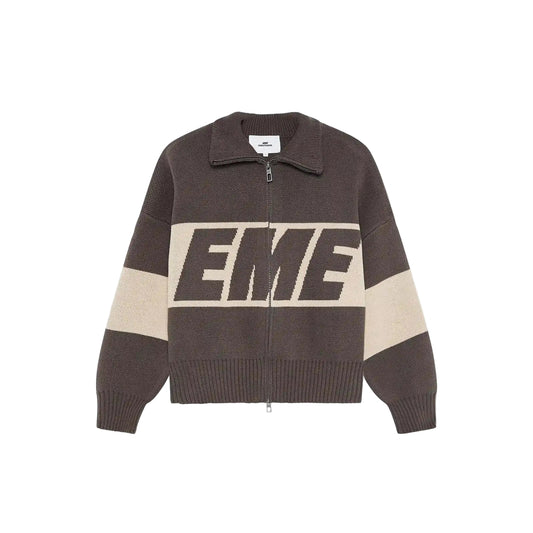 Polerón, Eme studio.