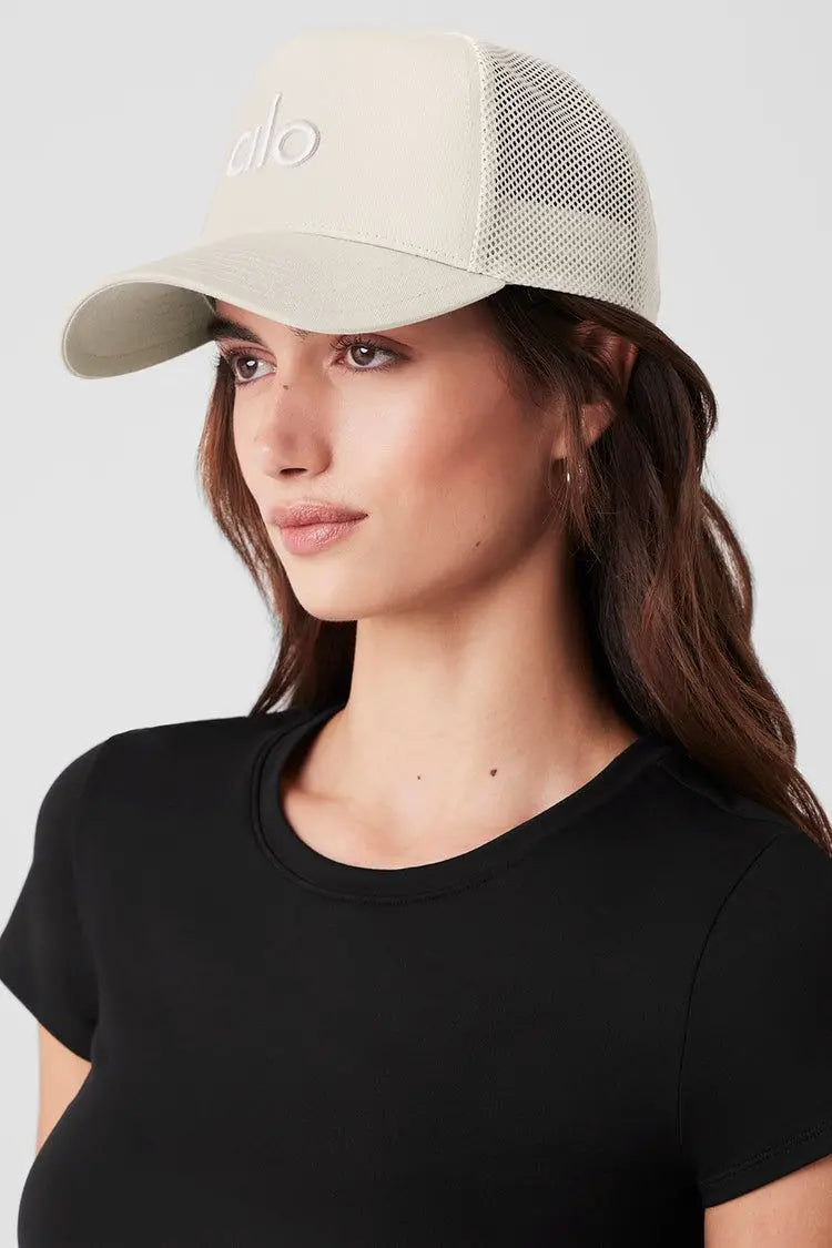 Alo yoga, Gorra nude. 10 días hábiles.