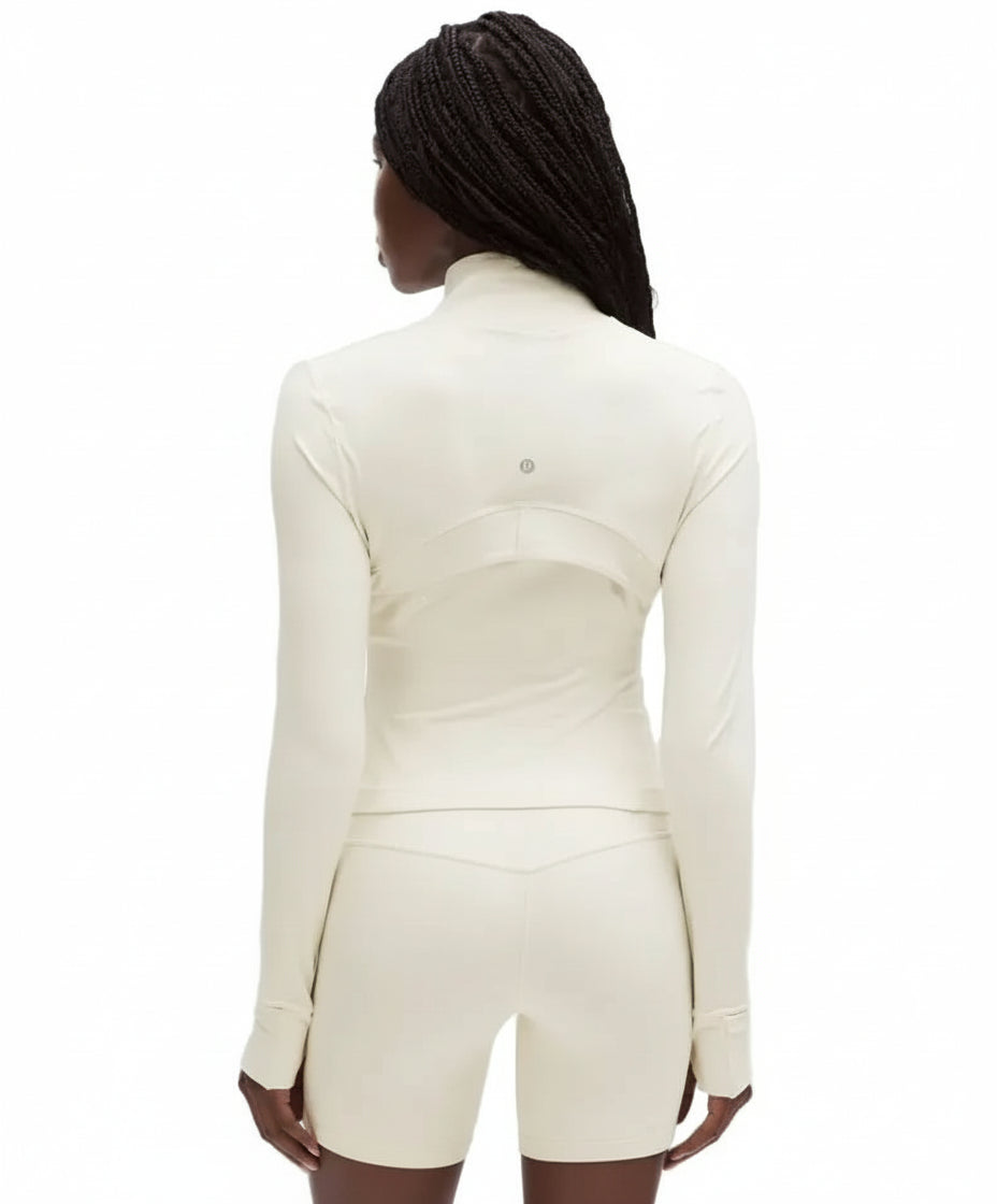 Chaqueta nude, Lululemon.