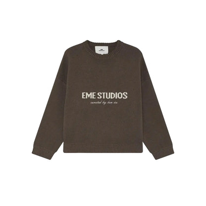 Polerón Eme Studio.