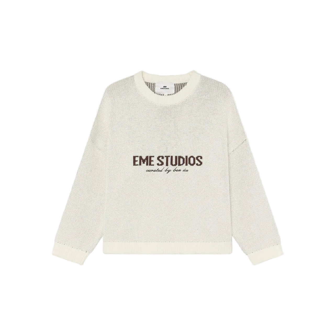 Polerón Eme Studio.