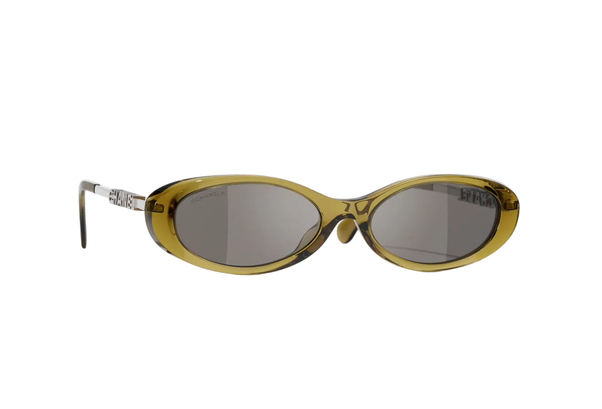 Lentes de sol, Chanel.